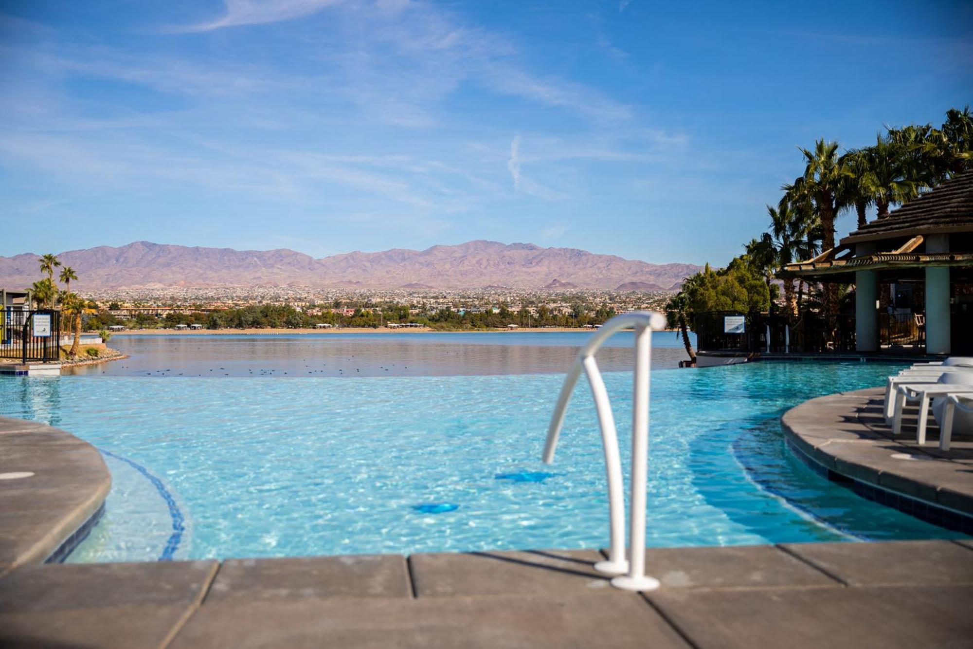The Nautical Beachfront Resort Lake Havasu City Ngoại thất bức ảnh